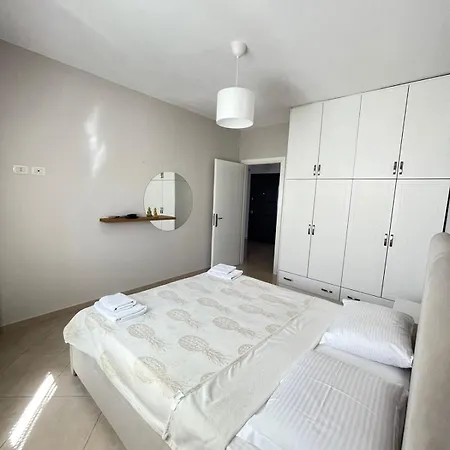 New Apartment!near Center شقة ساراندا